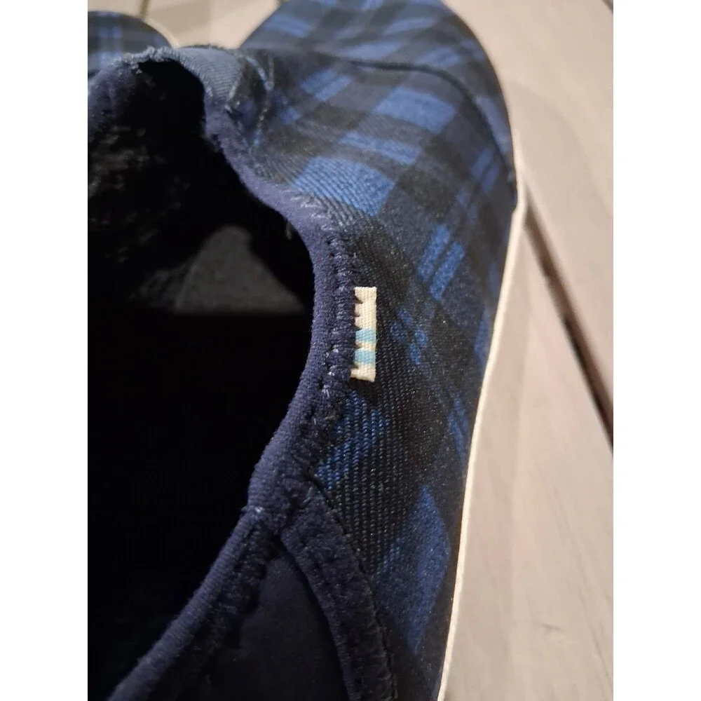 Mens Toms Rodeo Faux Fur Lined Slipper NWOB Black/blue size 13 SB7